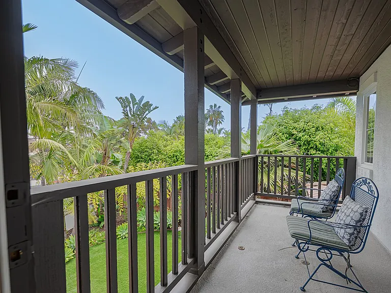 341 Calle De Adele — Photo 39