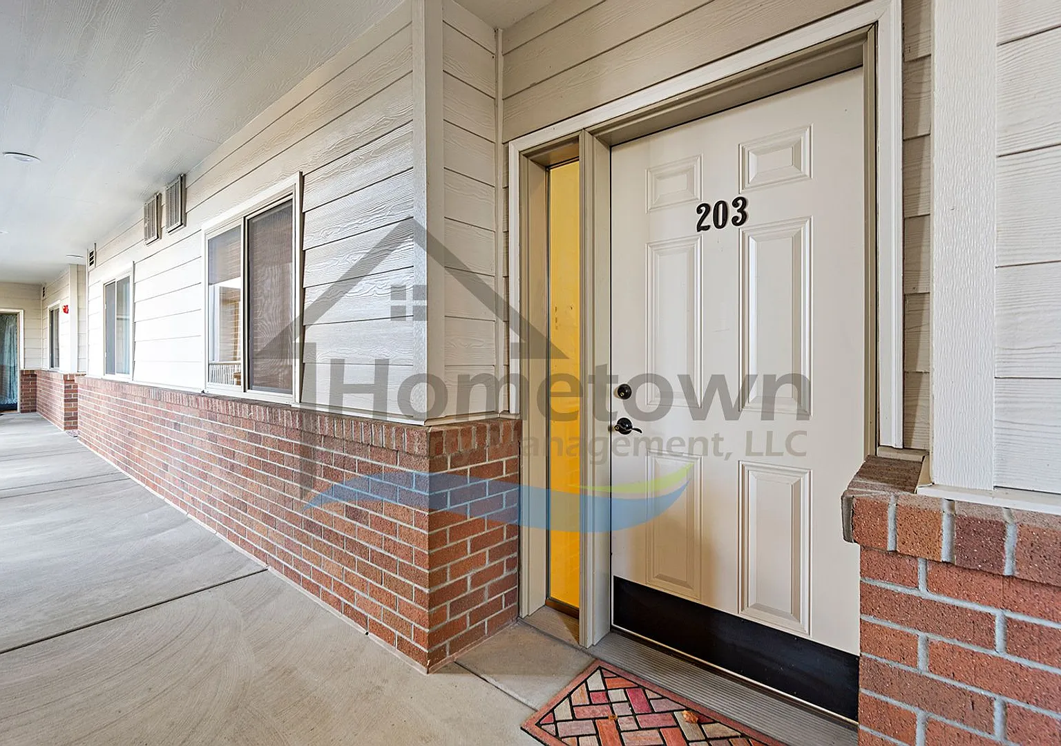 3 Bedroom 2 Bathroom Condominium with 1 Car Garage Available in Post Falls! — Photo 2
