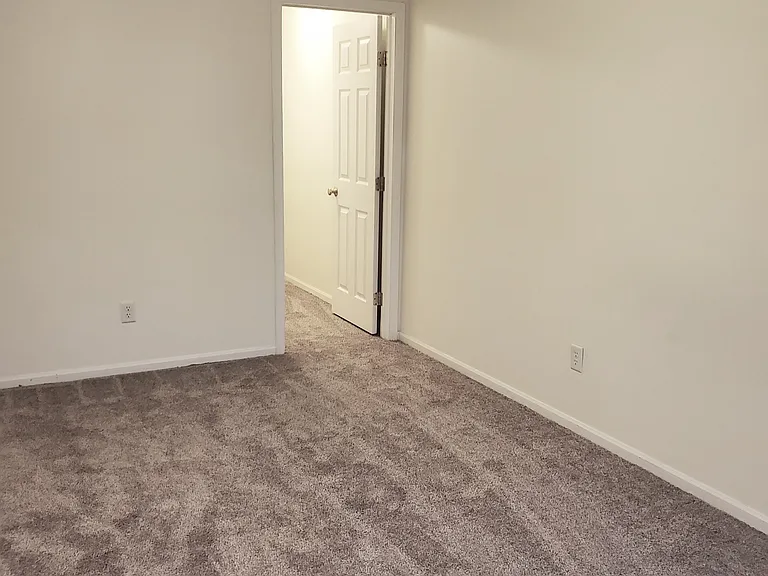 10 Bridgewater Trl — Photo 19