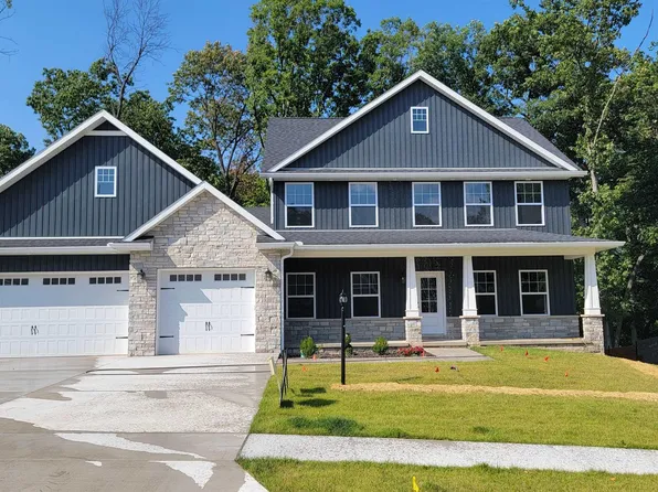 120 Rosemary Ln, Germantown Hills, IL 61548