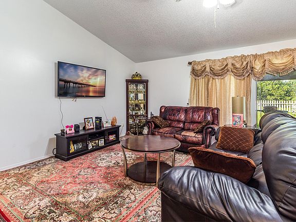 5th image of 11477 Revenue Ct