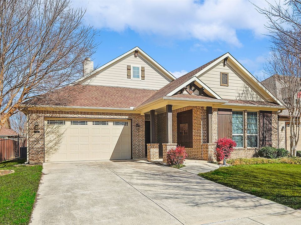 1st image of 515 Village Way