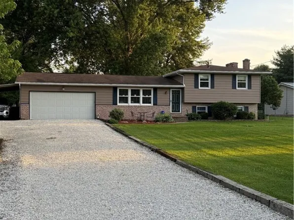 11778 Sharp Dr, Doylestown, OH 44230