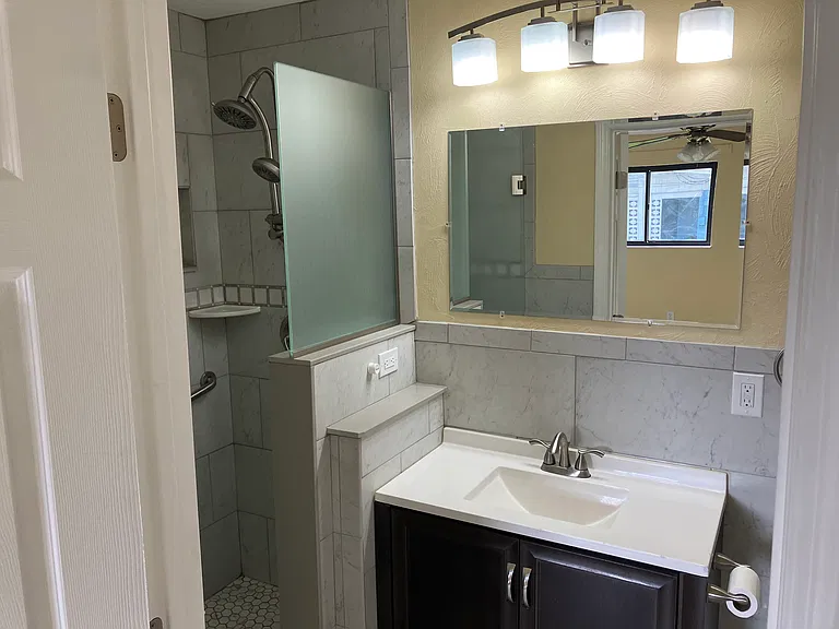 119 Orange Ave — Photo 6