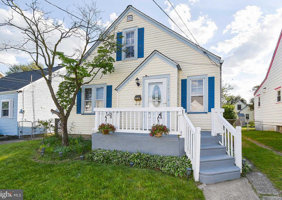 1st image of 1725 45th St