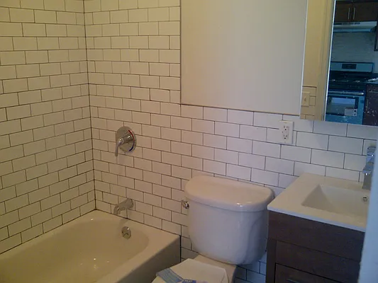 Rented by Obiajula Ugbomah, LREB | media 7