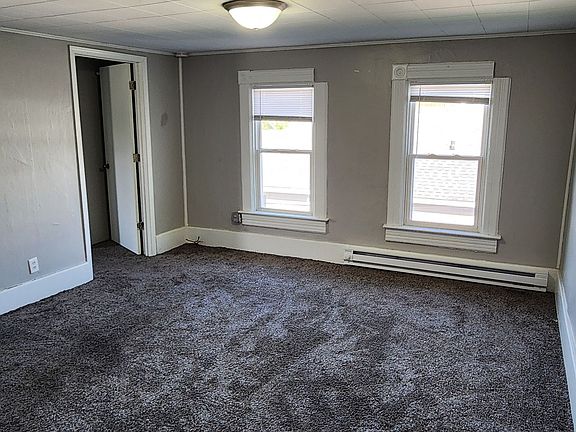 5th image of 1206 Logan St #1210