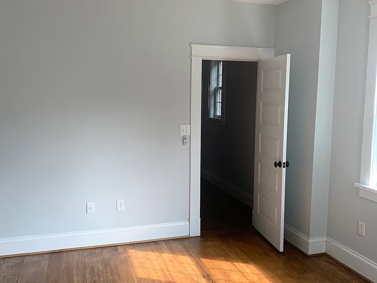 514 W Marshall St #1 — Photo 5