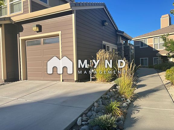 3rd image of 4860 Bougainvillea Cir
