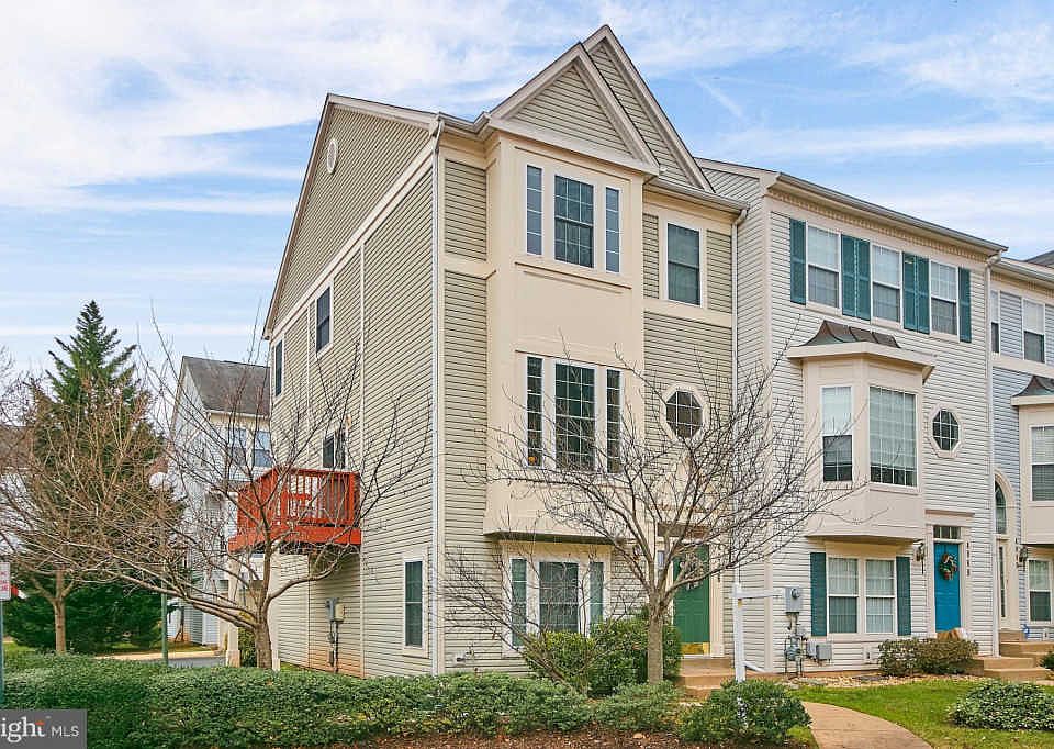 1st image of 4086 Fountainside Ln
