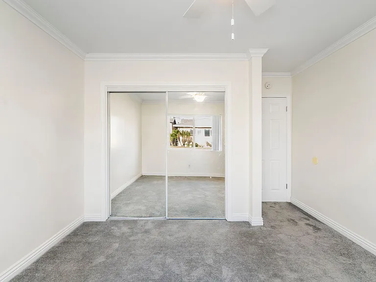 3720 Emerald St — Photo 69