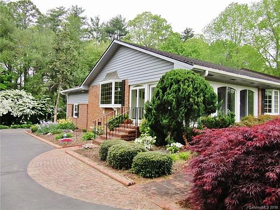 3rd image of 772 Fairgate Dr