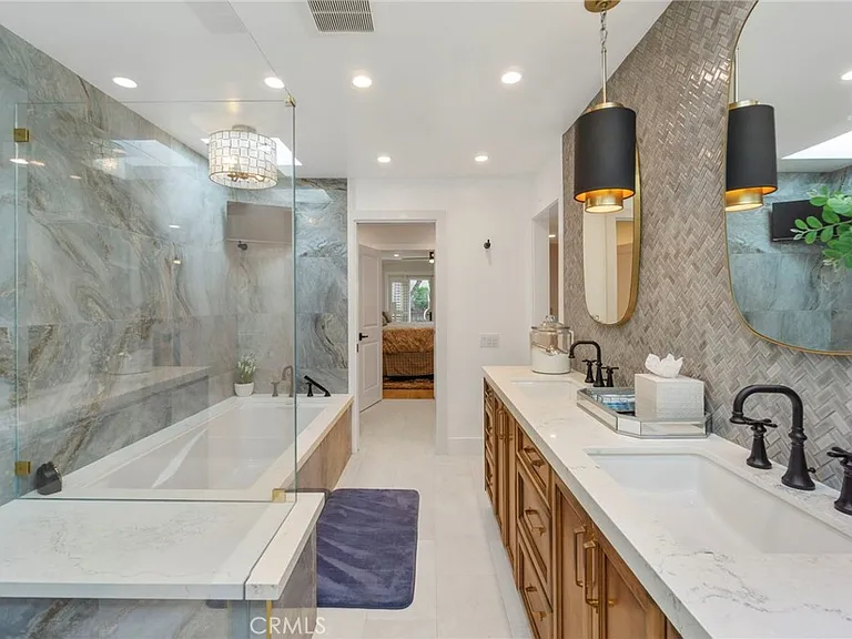 24232 Porto Verde — Photo 19