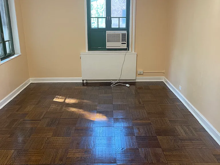 1591 Metropolitan Ave — Photo 7