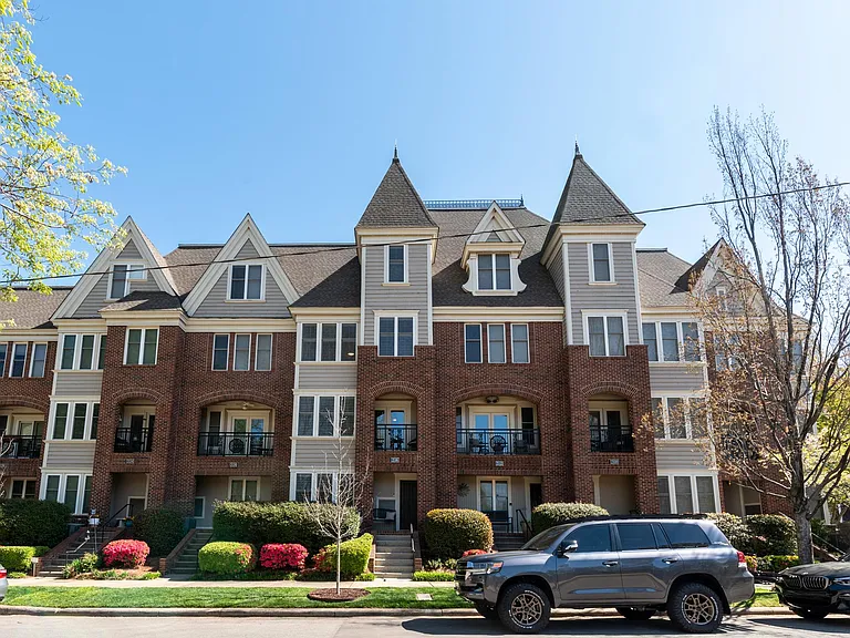 2116 Park Dr — Photo 48