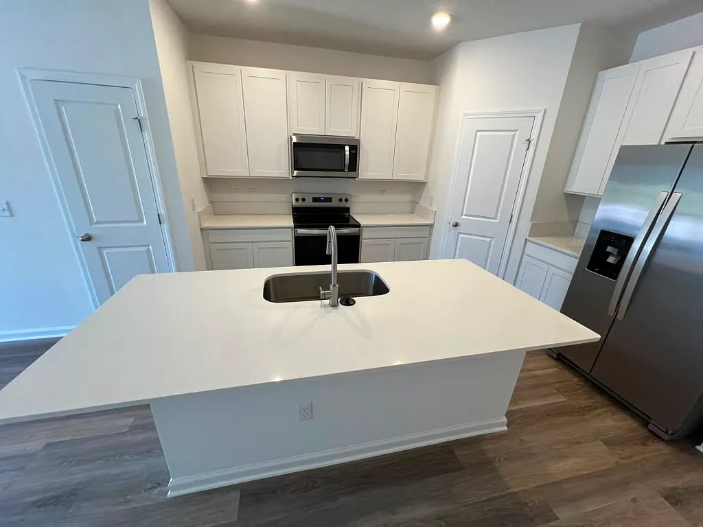5441 Arrow Lane (Carlos Honorio Perdomo Varela ) - Westview Manor - 1 — Photo 3