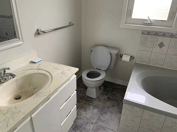 2nd image of 2710 Harewood Ct