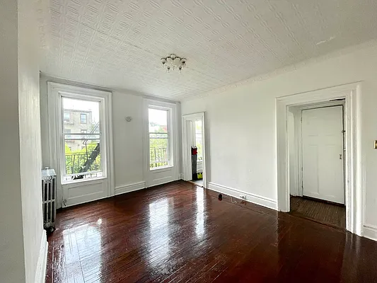 Rented by A P Realty Group NY LTD | media 11