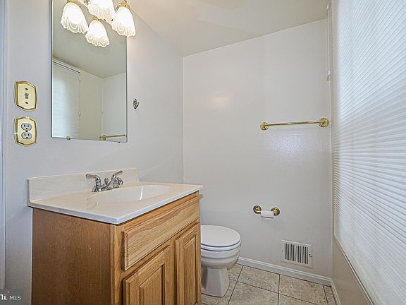 4th image of 5113 Bellmeade Ln