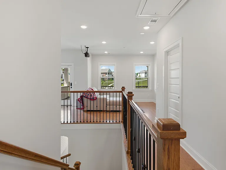 Upstairs Loft Area