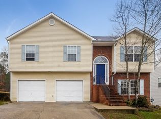 6013 Yellowood Ct, Atlanta, GA 30349