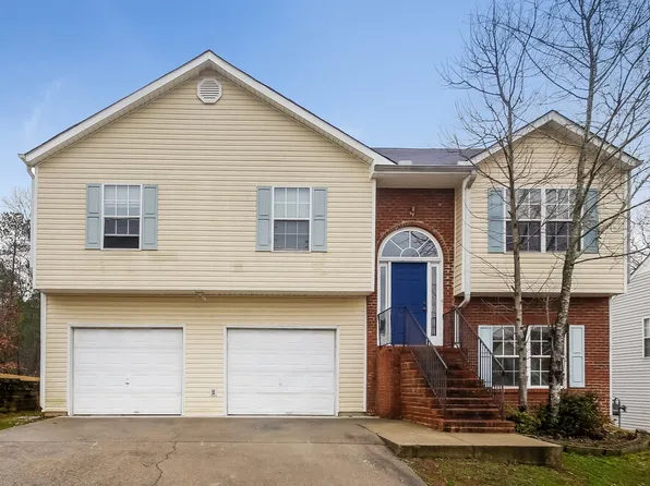 6013 Yellowood Ct, Atlanta, GA 30349