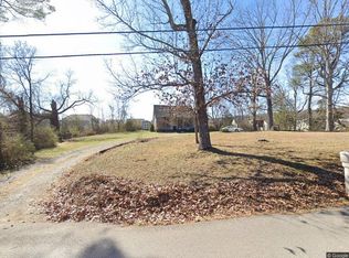 905 Fretz Rd, Knoxville, TN 37932
