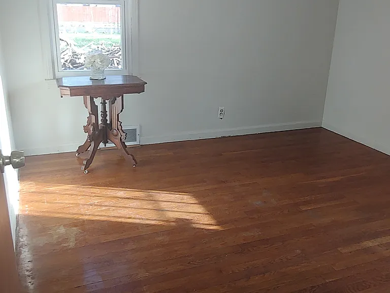 4319 Gray St — Photo 10