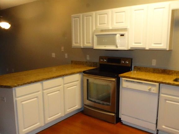 5th image of 7101 Joy St APT A1