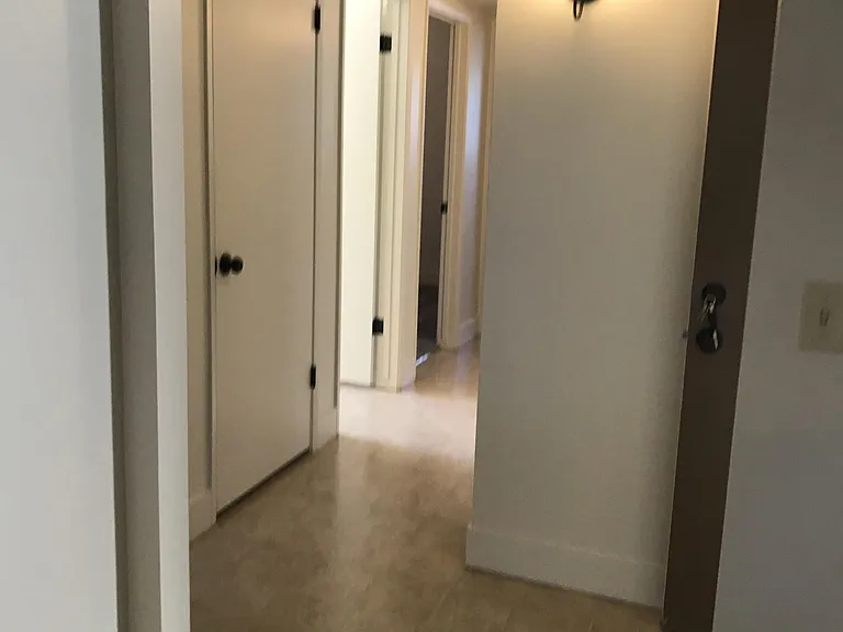1339 E Rumble Rd — Photo 12