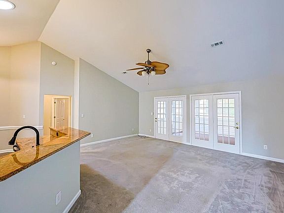 3rd image of 432 Brandymill Blvd