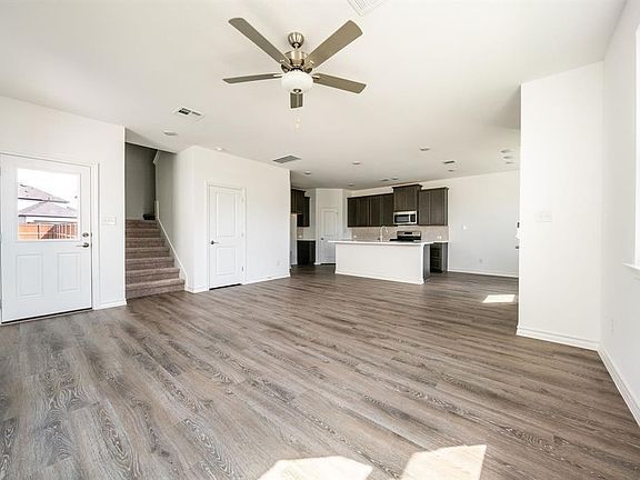 5th image of 123 Watkinville Rd