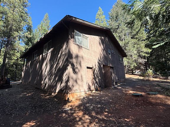 5th image of 1546 Skull Springs Rd