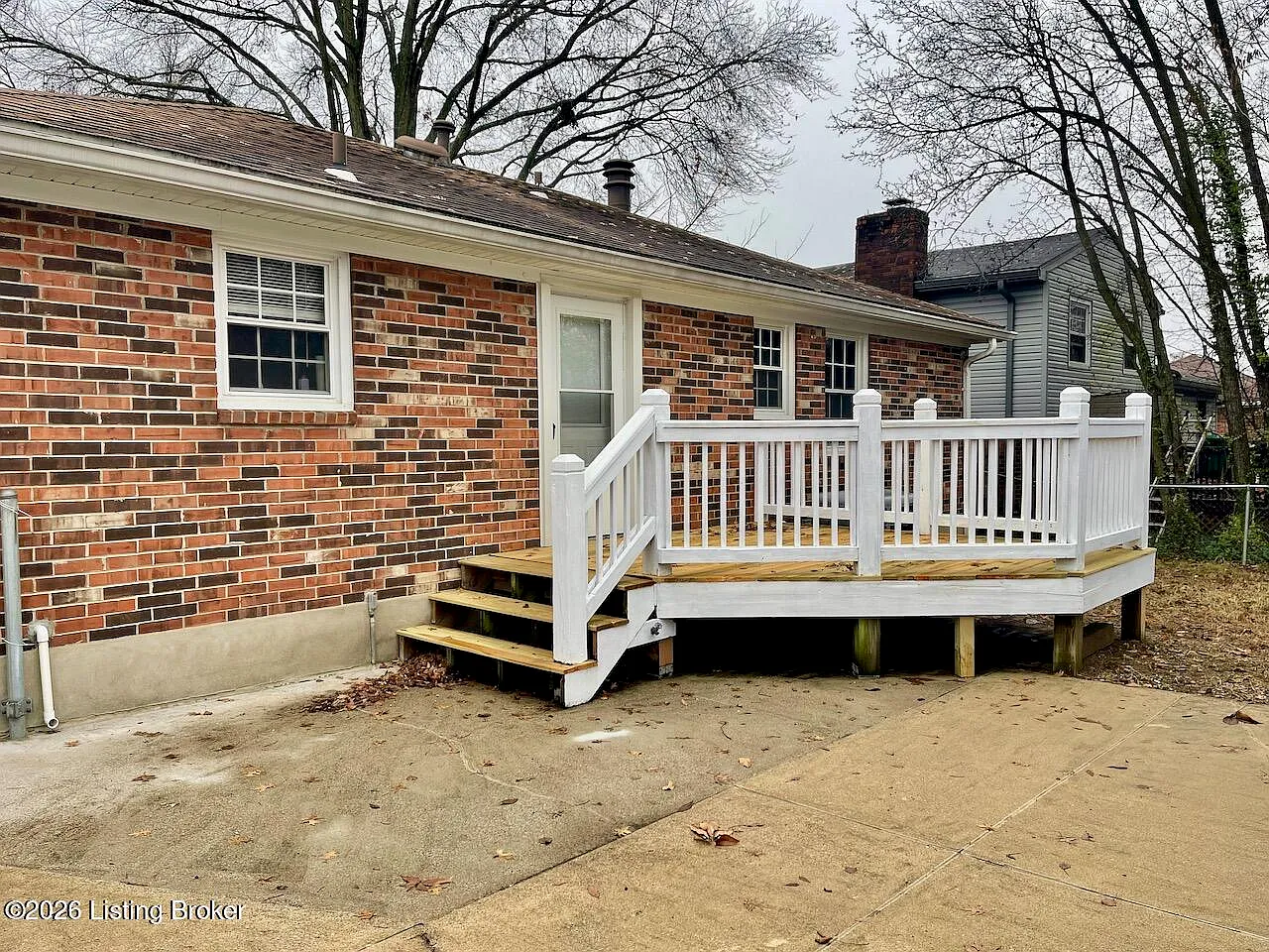 3 bed, 2.5 bath, 2214 sqft, $2,150 — Photo 4