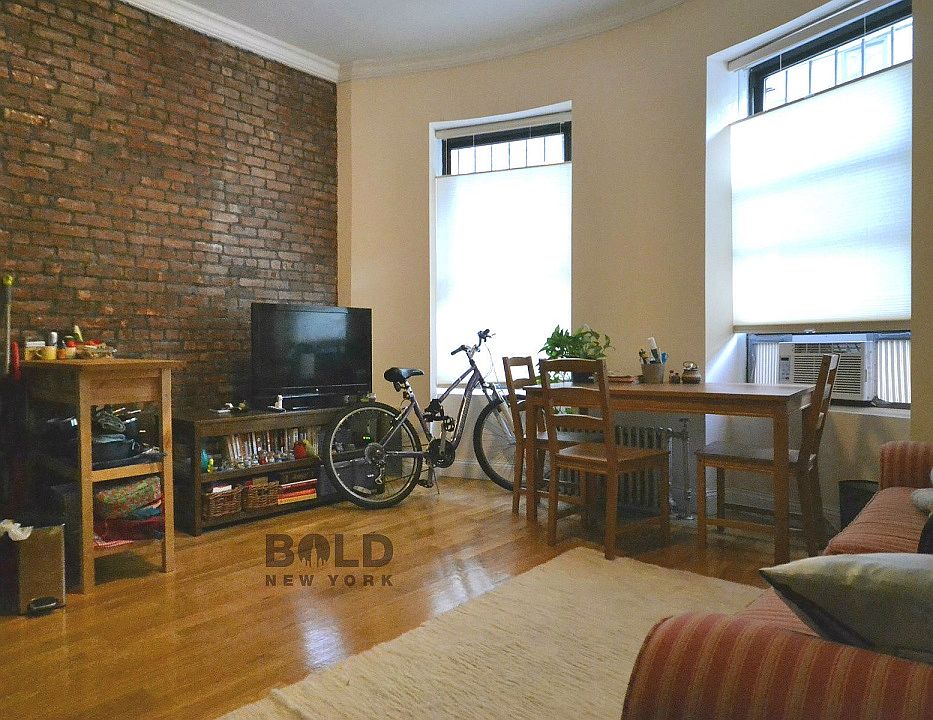 1st image of 6 W 107th St APT 1B