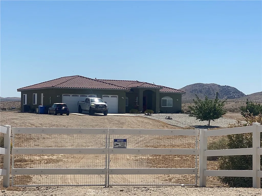 29435 Frontier Rd photo 1