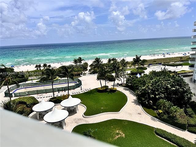 1st image of 5161 Collins Ave APT 916