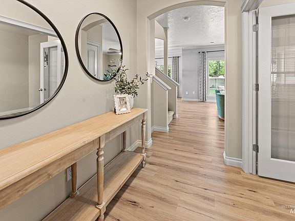3rd image of 3454 S Capulet Way