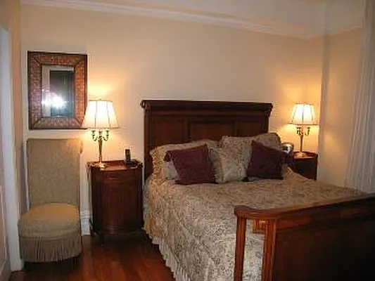 Rented by Corcoran | media 12