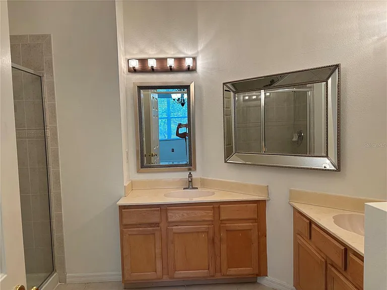 3429 Parkridge Cir #19-103 — Photo 17