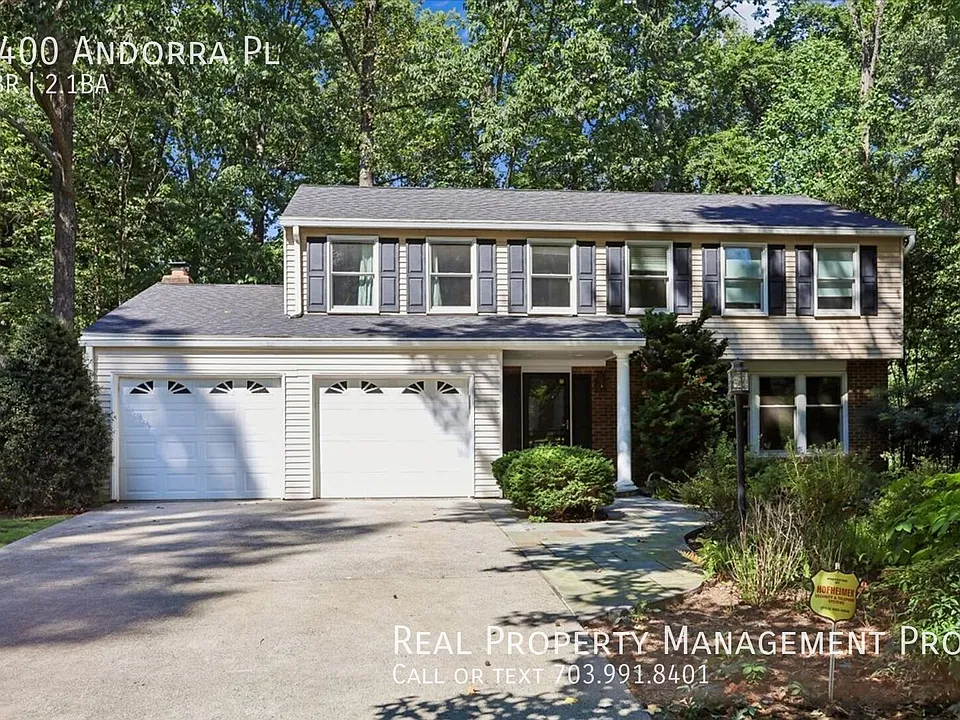 2400 Andorra Pl