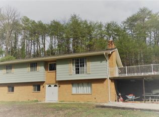 238 Pine Ridge Rd, Clinton, TN 37716