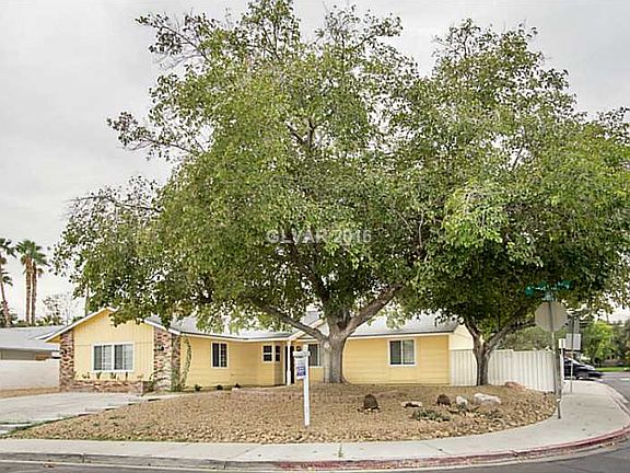 2nd image of 4261 Greenhill Dr