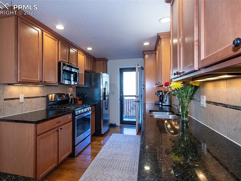 5961 Canyon Reserve Hts — Photo 4