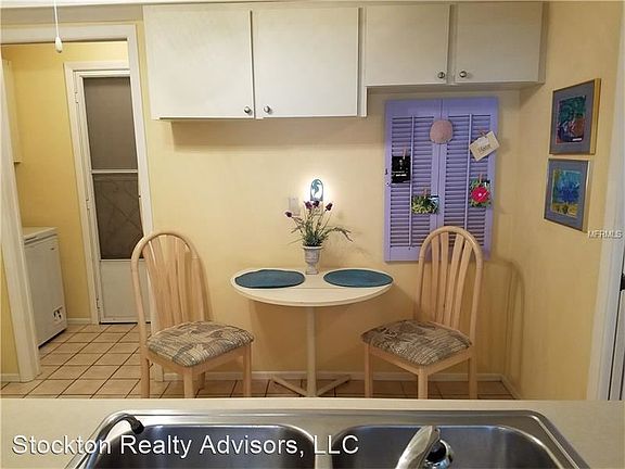 3rd image of 7193 Wood Creek Dr