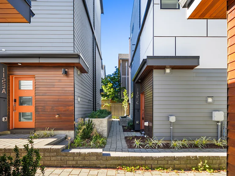 1123 18th Ave #C — Photo 3
