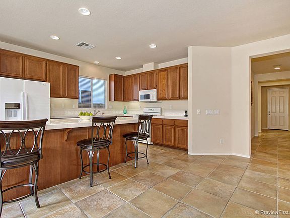 4th image of 32253 Kale Ln