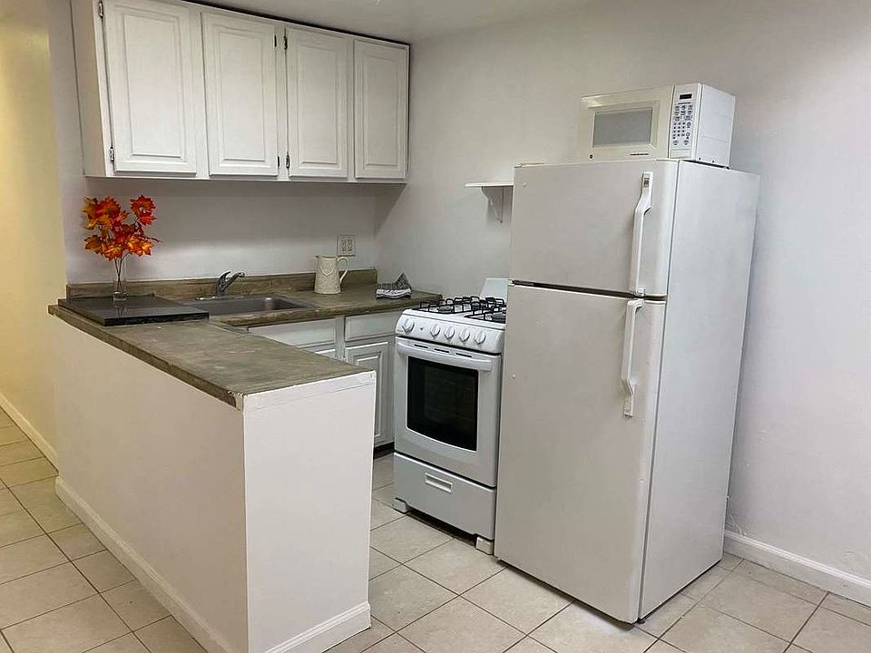 1st image of 21-11 35th St #1F