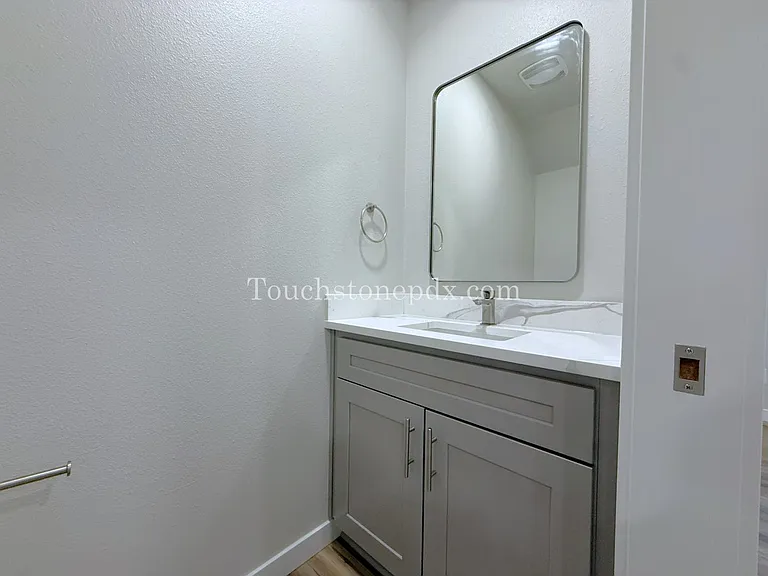 3323 SE 87th Ave — Photo 38