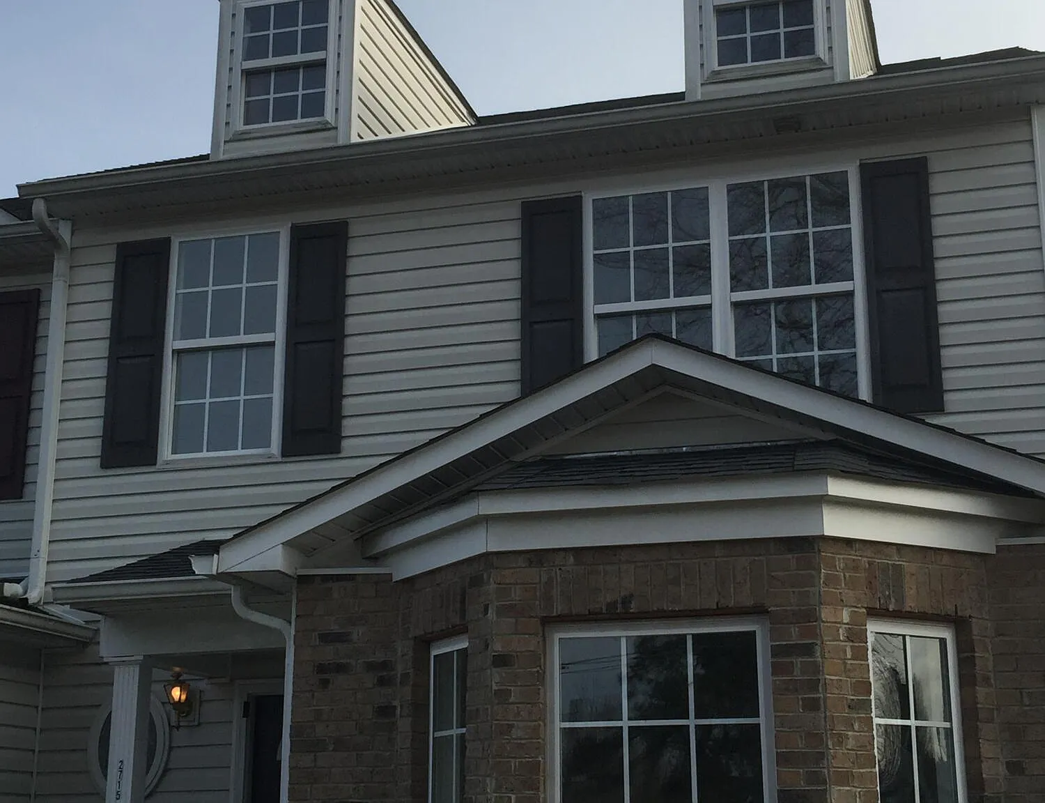 3 bed, 3.0 bath, 1352 sqft, $1,850 — Photo 1